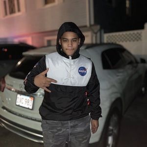 Meet your Posher, Leandro